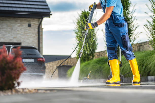 Why Choose Our Certified Pressure Washing Experts for Your Project Needs in Farmington, UT?